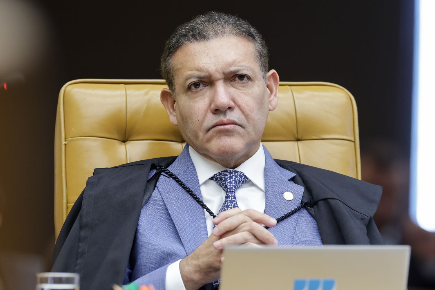 Reta final do 1º turno tem menor diferença entre Lula e Flávio; crise no STF contribui para isso