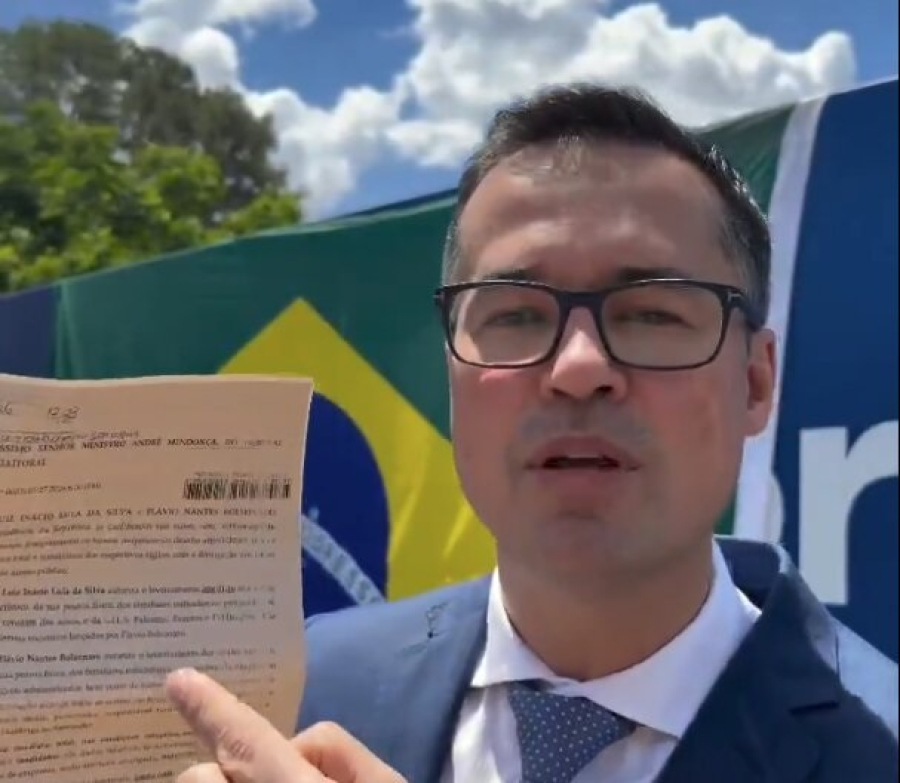 Deltan diz que Lula preparou 'pegadinha' sobre sigilo e que petista não vai apresentar informações
