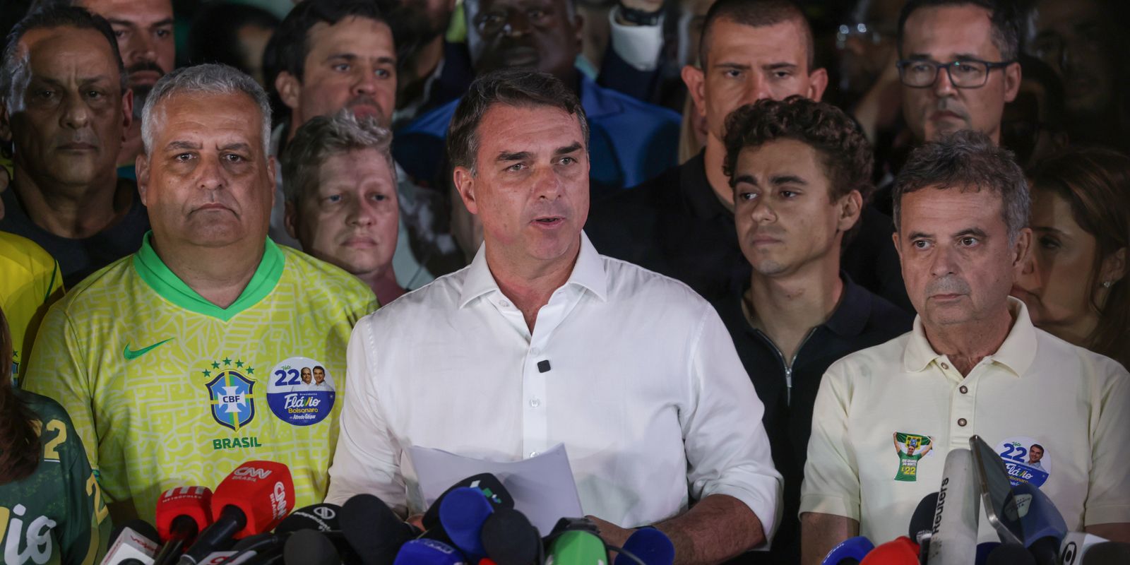 Flávio não reconhece vitória de Lula e vai tentar anular pleito 