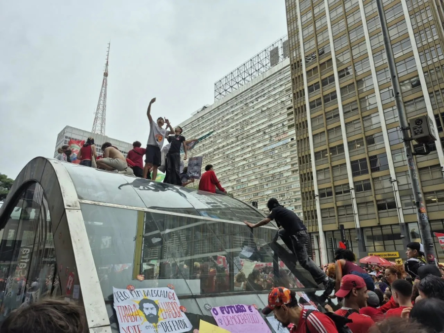 Violência política e quebra-quebra em ato pró-Lula: até hoje não houve prisões