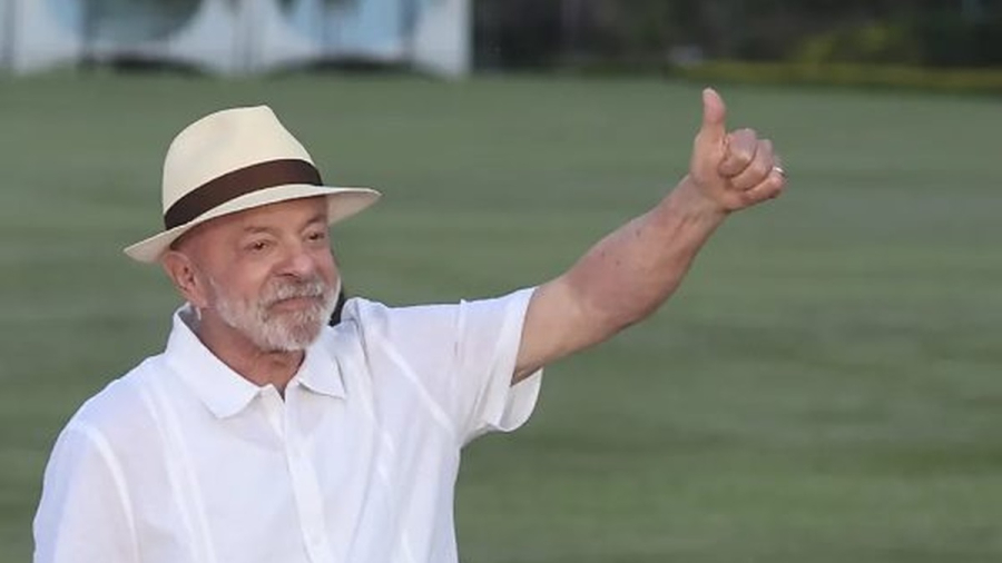 Apenas 3 dias após eleição, TCU aprova imposto de 11,3%, criado por Lula