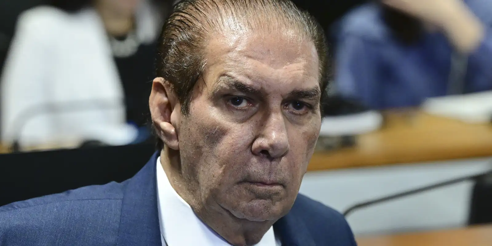 Senador Jader Barbalho tem alta hospitalar 