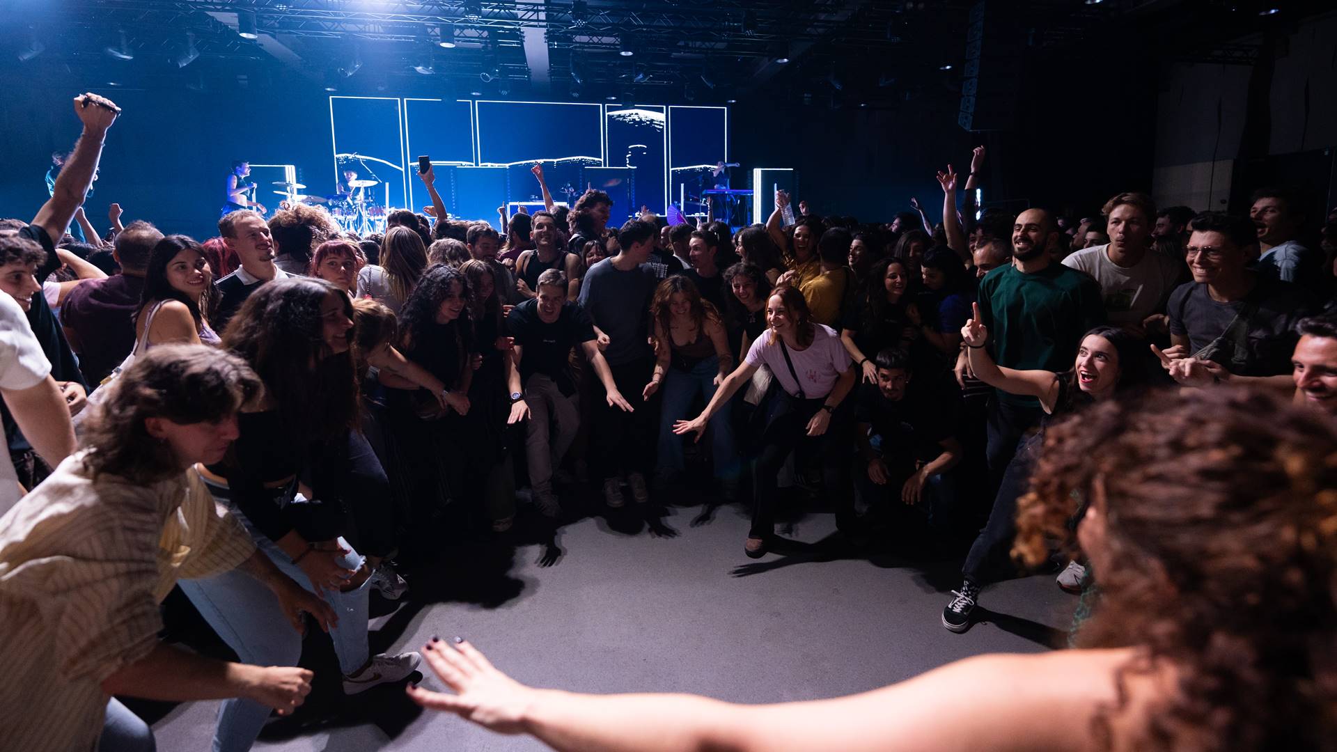 O que diz a ciência sobre os mosh pits