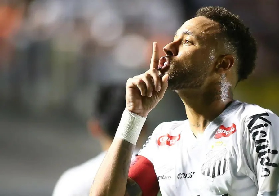 Com Neymar em noite inspirada, Santos vence o Vasco no Brasileirão