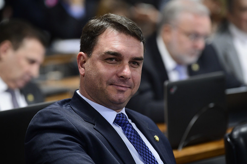 Datafolha derruba PT do ‘salto alto’, indica eleição apertada e consolida o nome de Flávio Bolsonaro