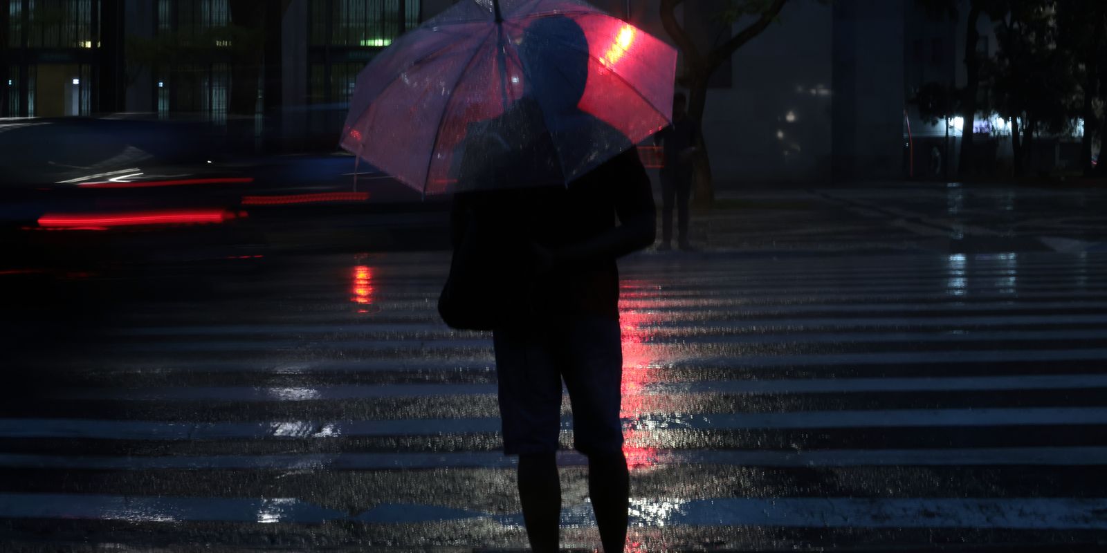 Chuvas no estado de São Paulo provocam morte de duas pessoas