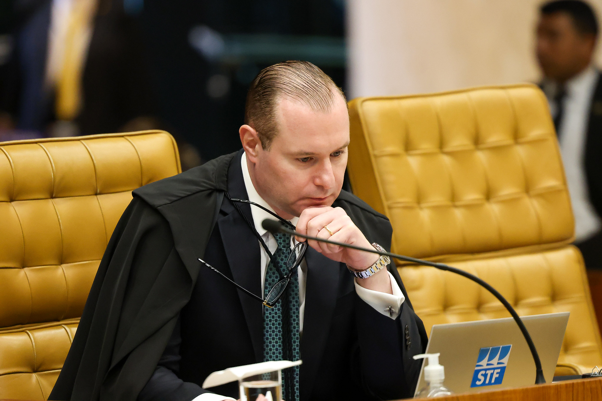 Ministro Cristiano Zanin rejeita pedido para abrir CPI do Master na Câmara dos Deputados