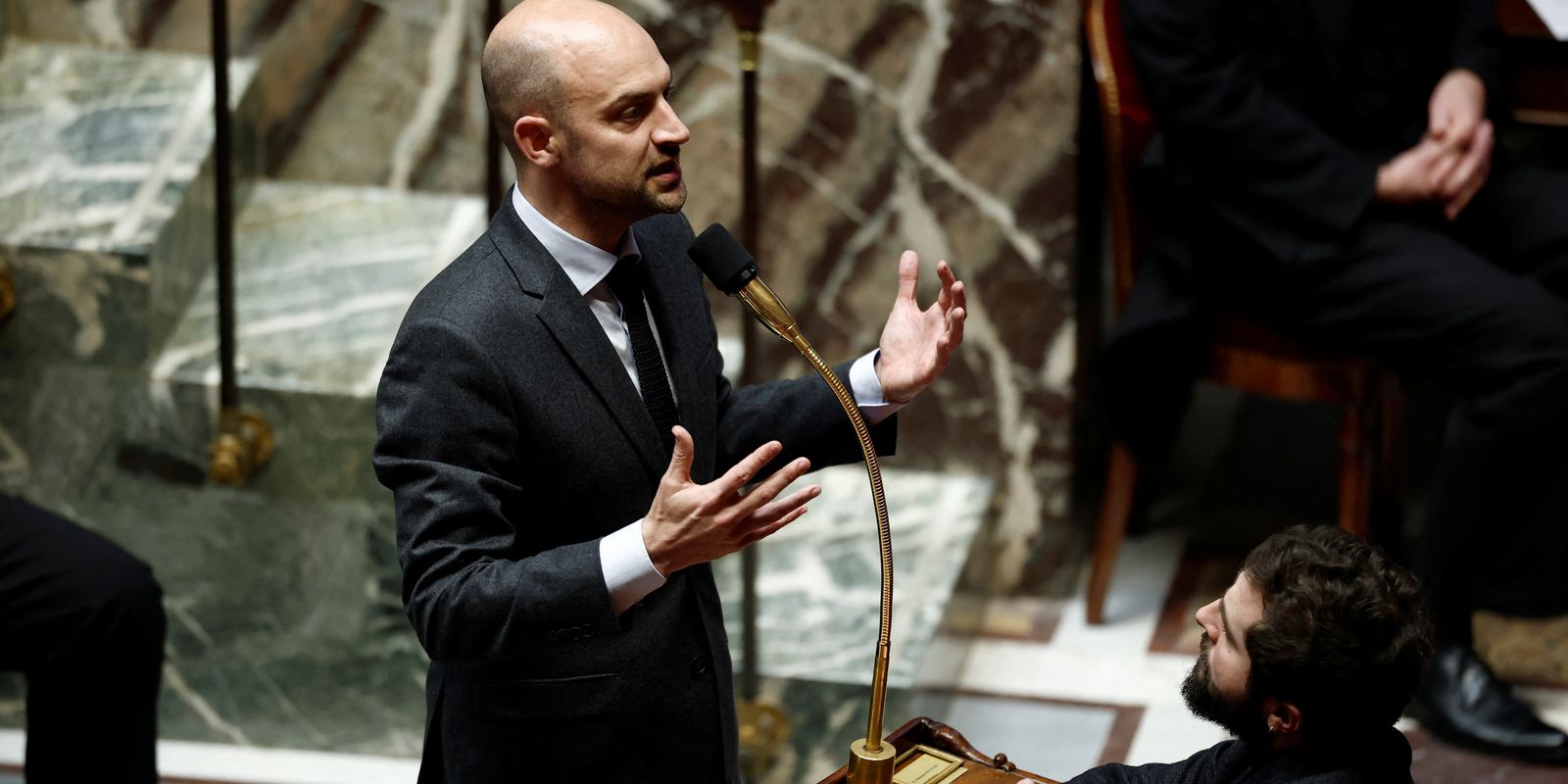 Ministro francês não vê fim próximo a guerra