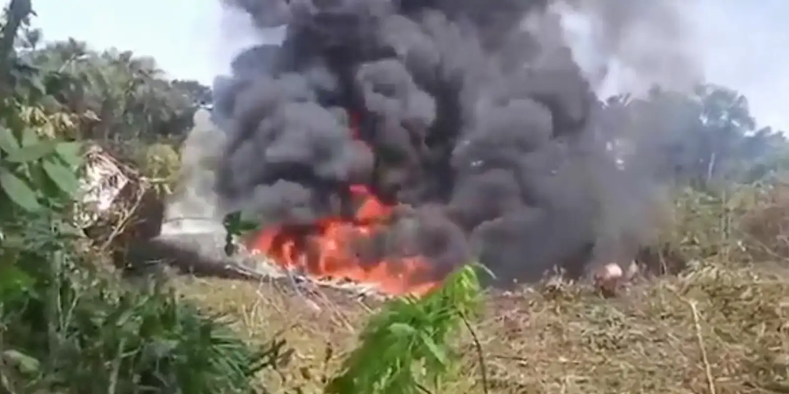Queda de avião militar na Colômbia 