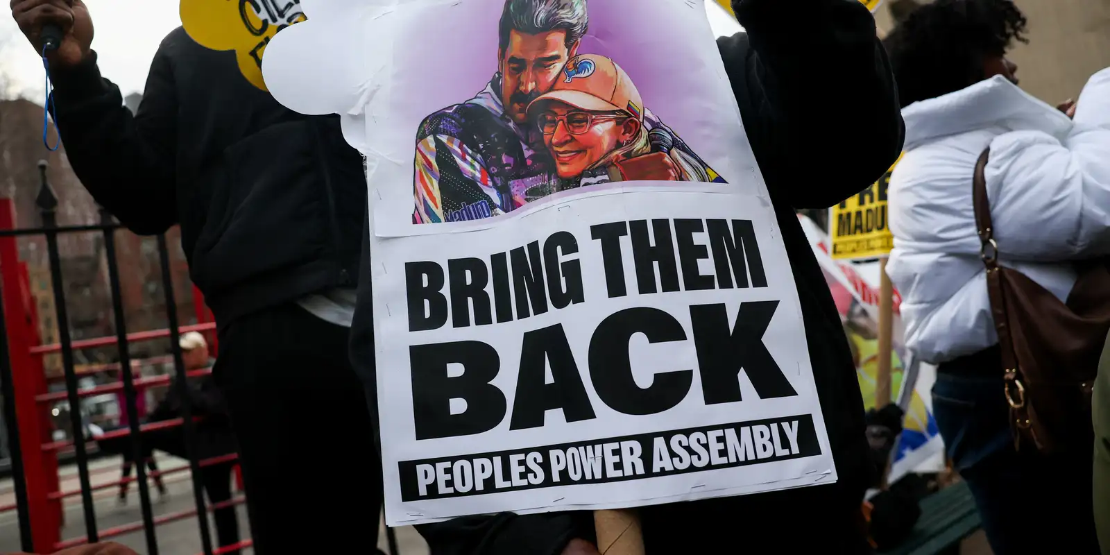 EUA mantém acusação de narcotráfico 