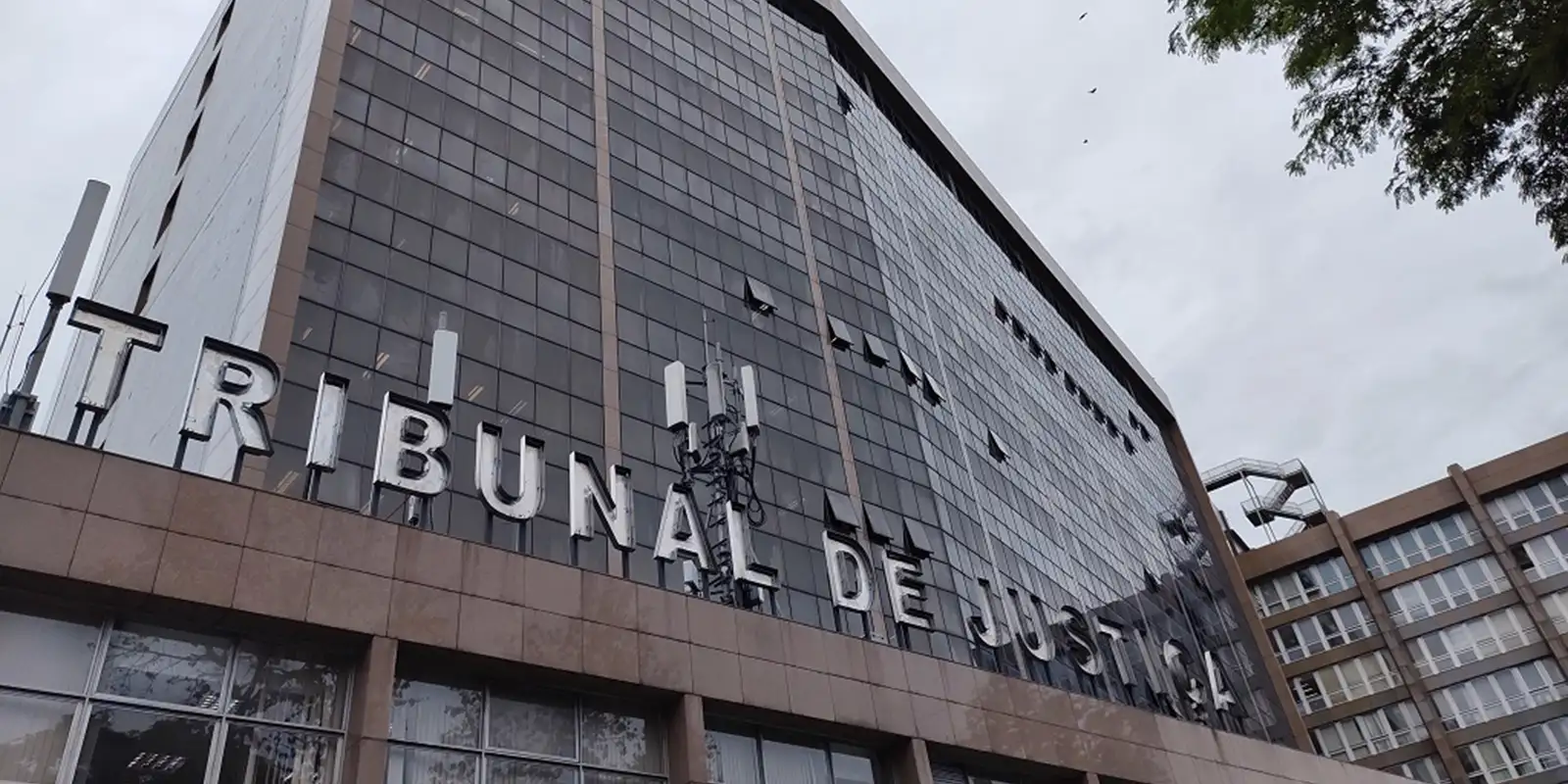 Justiça do Rio condena homem a 30 anos de prisão por feminicídio