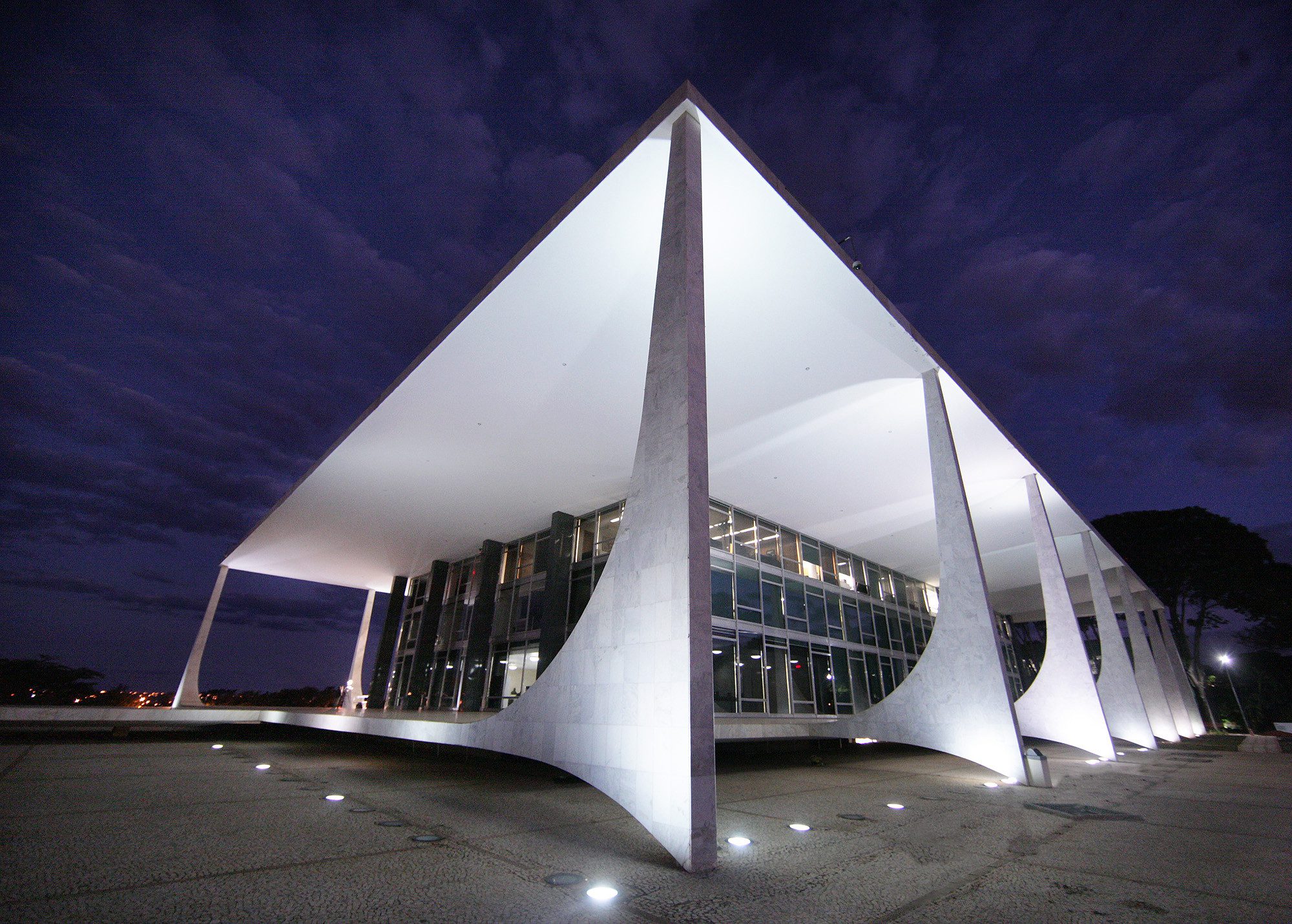 STF AO VIVO – Valor mínimo existencial para proteção contra endividamentos- sessão de 22/4/2026