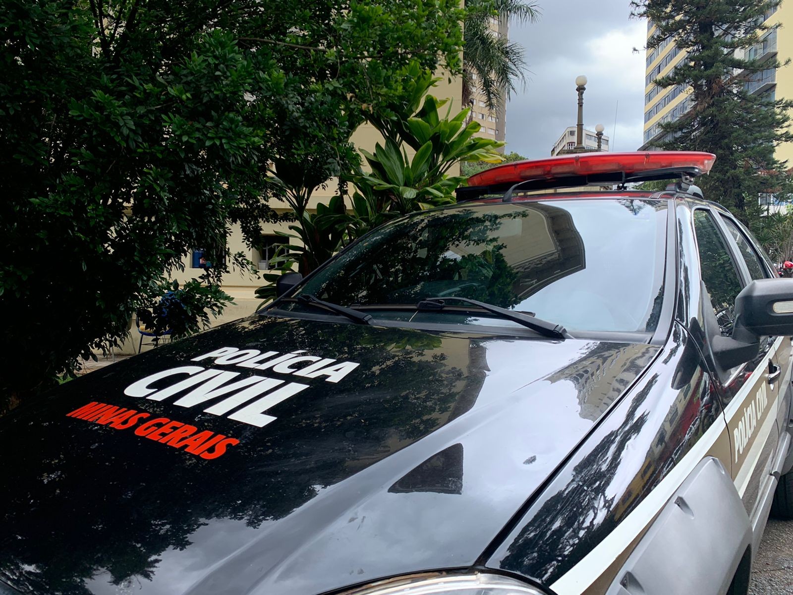 Homem é preso suspeito de tentar matar investigadora da Polícia Civil em BH