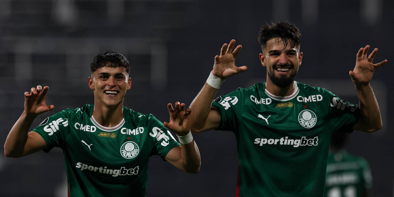 Palmeiras vence Sporting Cristal e assume ponta de grupo