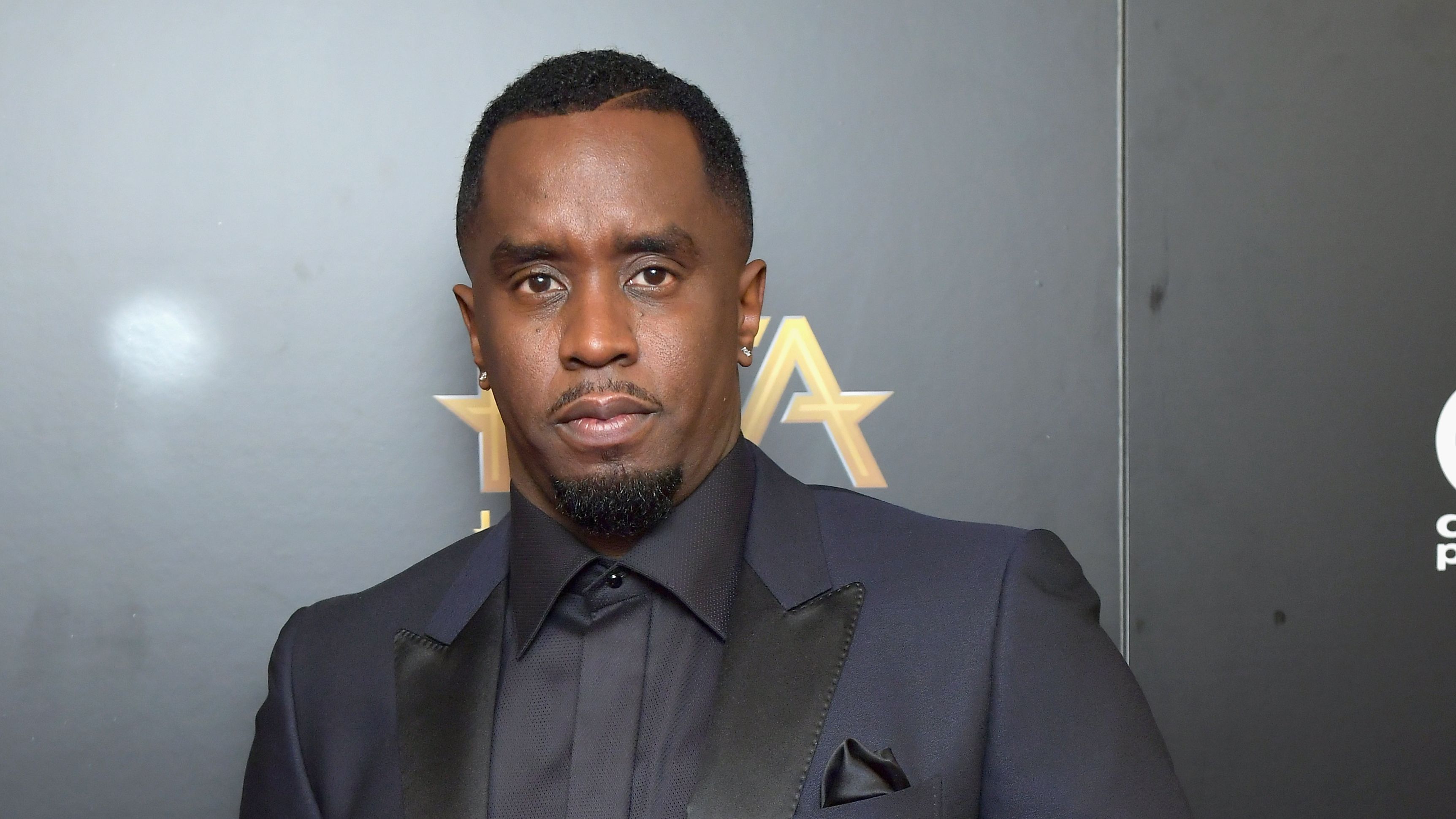 Sean Combs vence pedido para encerrar o processo de Dawn Richard